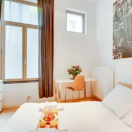 St Catherine Loft Terrace - Center Διαμέρισμα