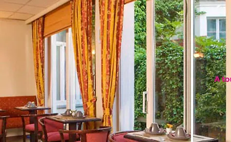 Hotel Zoom