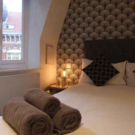 Be And Be Sablon Bed & Breakfast 2*