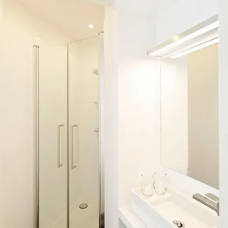 Be And Be Sablon Bed and Breakfast