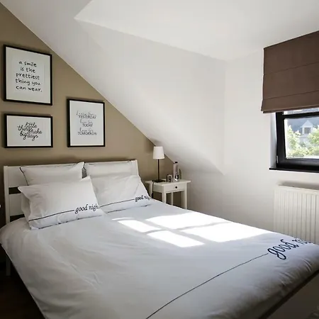 Be And Be Sablon Bed & Breakfast Bryssel