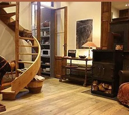 Hotel La Roulotte De Marguerite