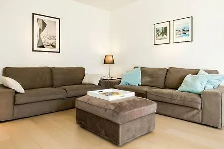 Spacious Design In Apartment