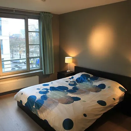 Apartment Spacious Design In *