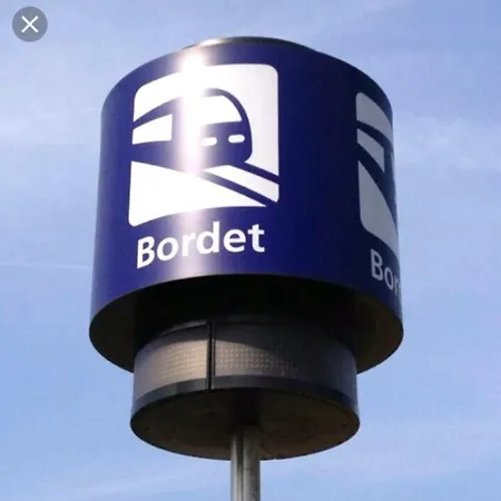 Private Airport * בריסל