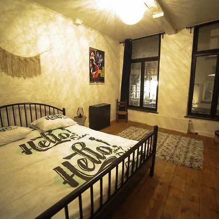 Maison Sablon 4 Chambres * Брюссель