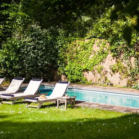 La Maison Chantecler 2* Uccle