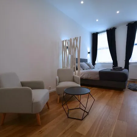 N°9 Boutique Samedi 16 Brussels