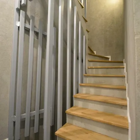 Apartment N°9 Boutique Samedi 16 Brussels