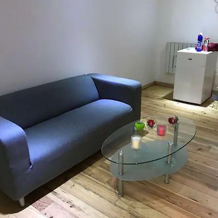 Studio Quartier Universite بروكسل