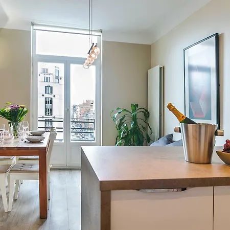 Louise Luxury - Centre Appartement *