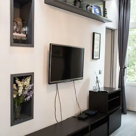 Centre Apartment *
