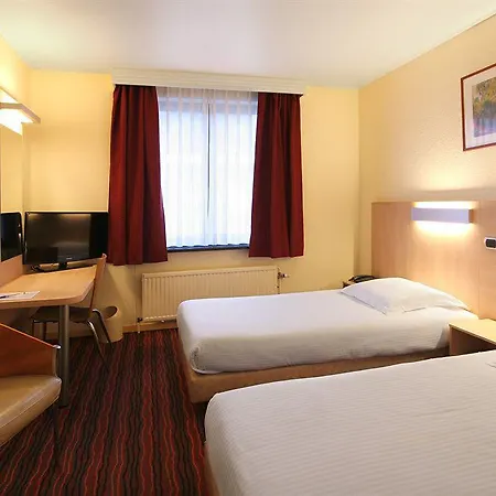Astrid Centre Hotel