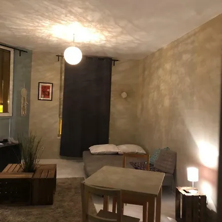 Cosy Barriere/parvis St Gilles *