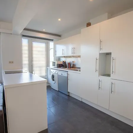Апартаменты Woluwe Near Ucl-2 Bedrooms Max 4 Guests *