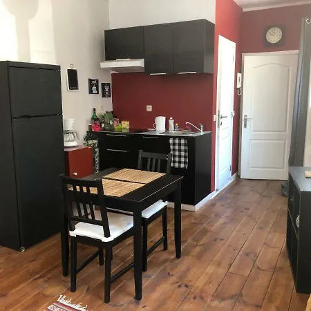 Apartment Cosy Barriere/parvis St Gilles