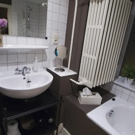 Bed and Breakfast Brussels@heart 3*