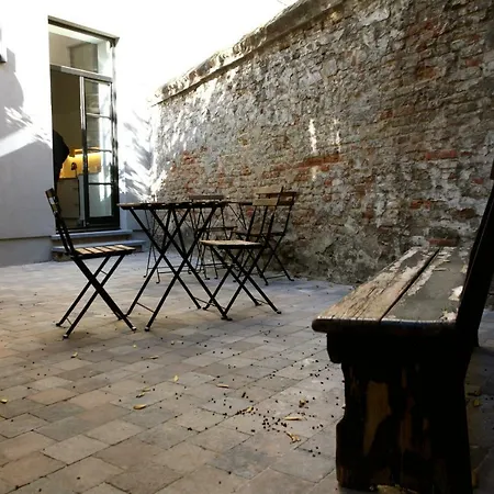 Coeur Sablon Konukevi 4*