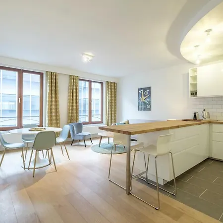 Апартаменты Functional Housings 2 Steps From Grand Place Брюссель