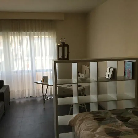 Vaste Studio Quartier Louise Et Vleurgat Διαμέρισμα *