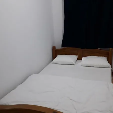 Bara Flat * بروكسل