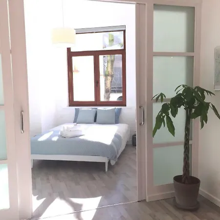 Heart Of Bxl: Feel Cosy At Grand-place Apartment