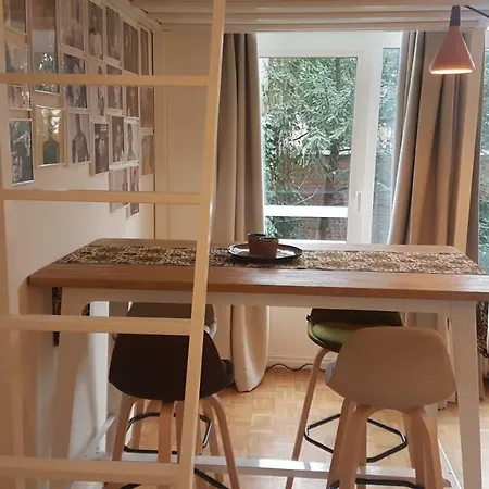 Cosy Studio Louise-chatelain *