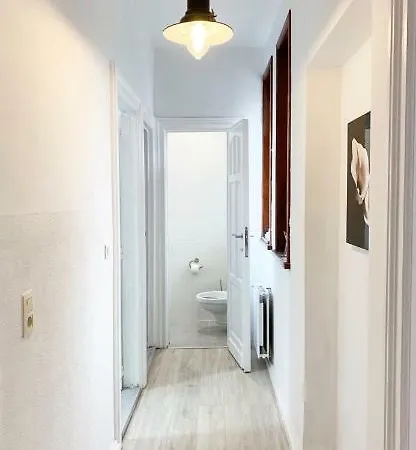 Hive Midi Center Gæstehus 3*