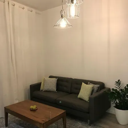 Heart Of Bxl: Feel Cosy At Grand-place Appartement