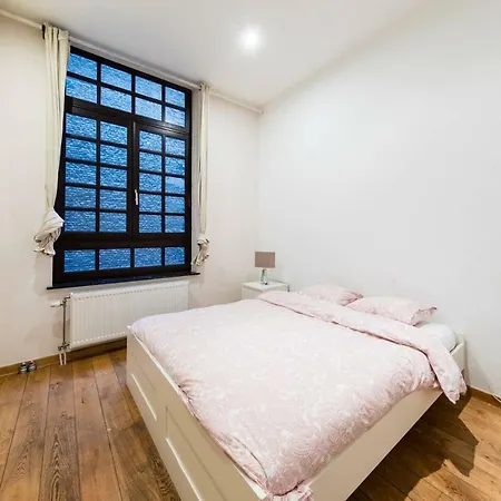 Central Flat Apartment *