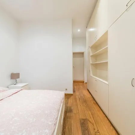 Central Flat