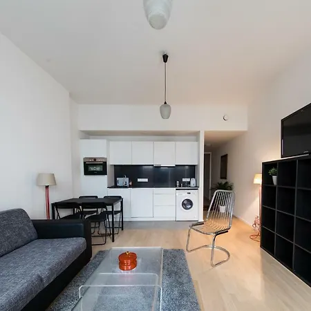 A Flat In The Heart Of * Bruxelles