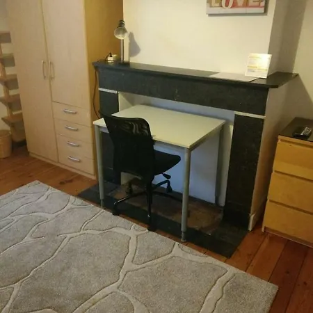 Nice Studio Flat In Etterbeek *