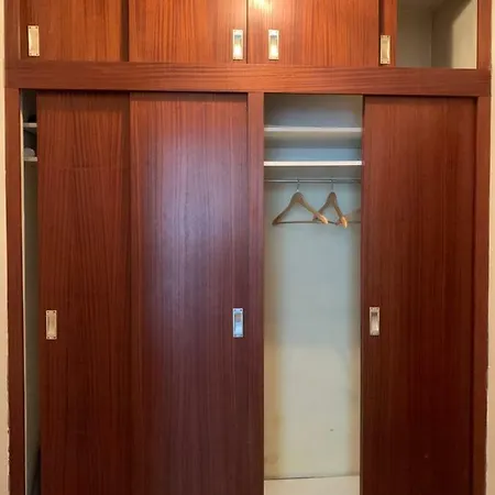 Apartment Corner *