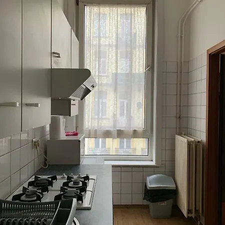Corner Apartment *