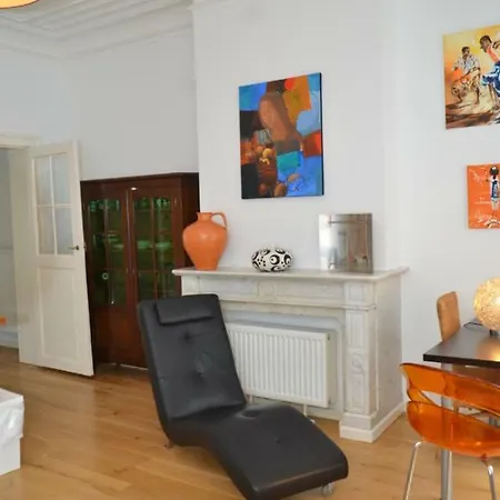 Ines Pires Art Apartament Bruselas
