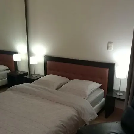 Luxury Studio In Queen's Park Residences Bruxelas
