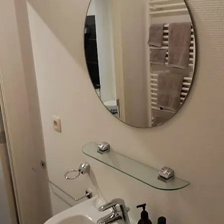 Luxury Studio In Queen's Park Residences Apartamento Bruxelas