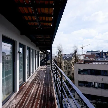 Bright & Modern - Minutes Away From Grand Place