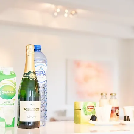 Bright & Modern - Minutes Away From Grand Place شقة