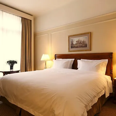 Le Plaza Hotel