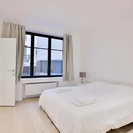 Apartamento Superb Modern In The Hearth Of Bruxelas