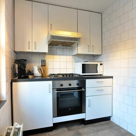 Be&be Sablon 12 Apartment *