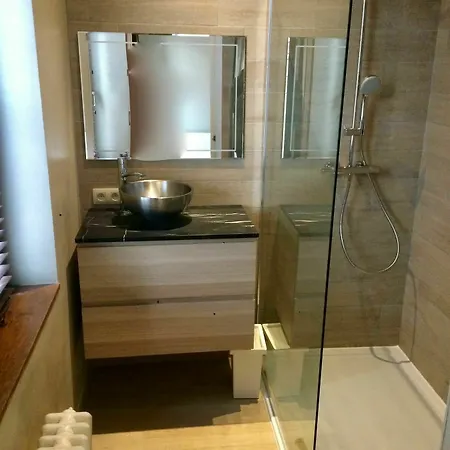 Apartment Bright And Modern With One Bedroom In The Center Of Bru