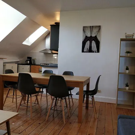 Center Flat Apartman