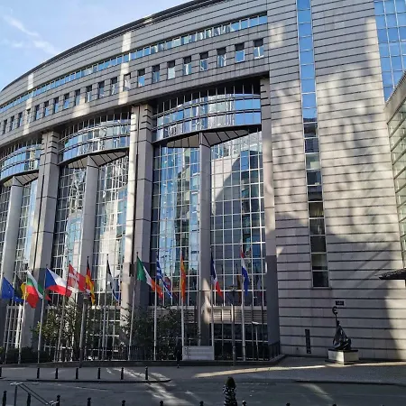 Cosy Europarlament Daire Brüksel