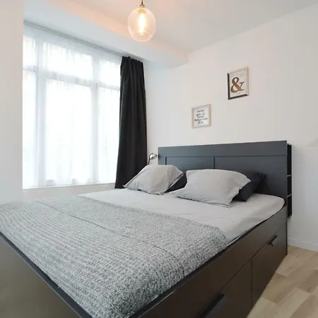 2 Eglises 92 Apartment Brussels