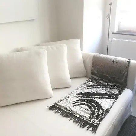 Les Lofts De Styliste Aparthotel