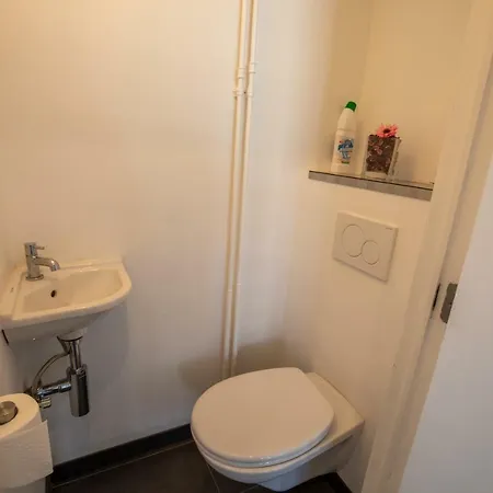 Woluwe Near Ucl-2 Bedrooms Max 4 Guests