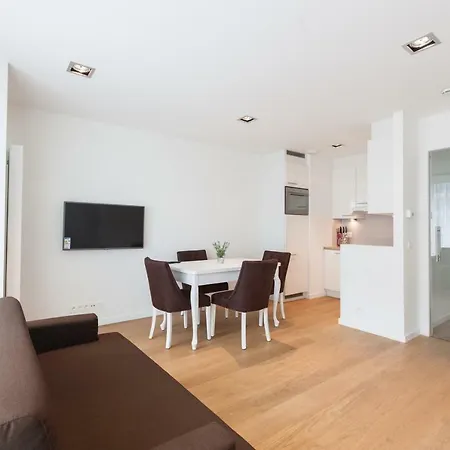 Appartement Ay Flat